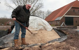 Akkerbouwer Steenhuis verbouwt zelf voer voor zijn vleesvee
