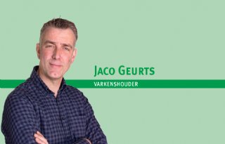 'De varkes mutt'n vret'n en 't hooi mot van 't land'