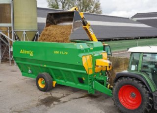 'Homogeen voer bij horizontaal mengen geeft rust in de stal'